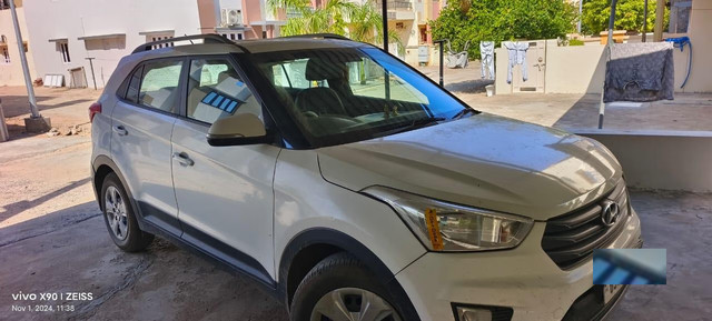 Second-hand 2017 Hyundai Creta 1.4 CRDi Base for sale in Rajkot-1