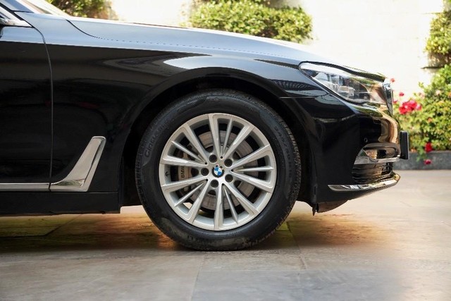 Second-hand 2019 BMW 7 Series 730Ld DPE Signature for sale in Raipur-4