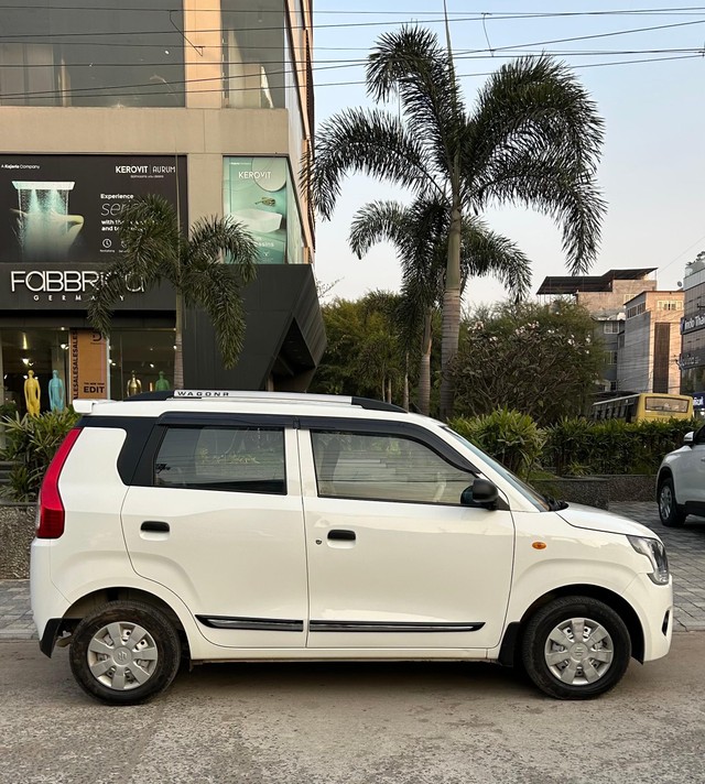 Second-hand 2022 Maruti Wagon R CNG LXI for sale in Indore-1