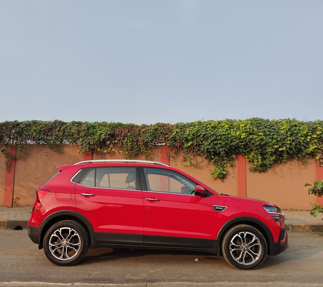 Second-hand 2021 Skoda Kushaq 1.0 TSI Style 4 Airbags AT for sale in Mumbai-1