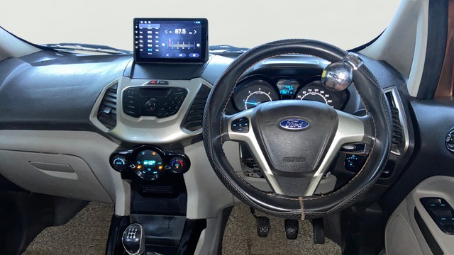 Second-hand 2017 Ford Ecosport 1.5 Diesel Trend BSIV for sale in Surat-12