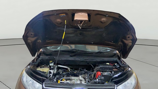 Second-hand 2017 Ford Ecosport 1.5 Diesel Trend BSIV for sale in Surat-9