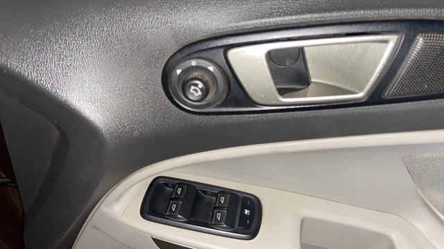 Second-hand 2017 Ford Ecosport 1.5 Diesel Trend BSIV for sale in Surat-17