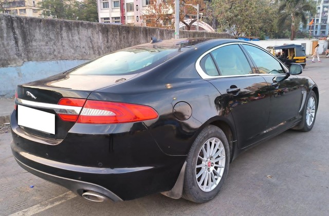 Jaguar XF 2.2 Litre Luxury Second-hand 2013 Jaguar XF 2.2 Litre Luxury for sale in Mumbai-7