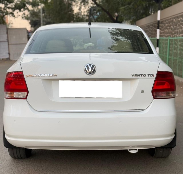 Second-hand 2013 Volkswagen Vento Diesel Highline for sale in Rajkot-1