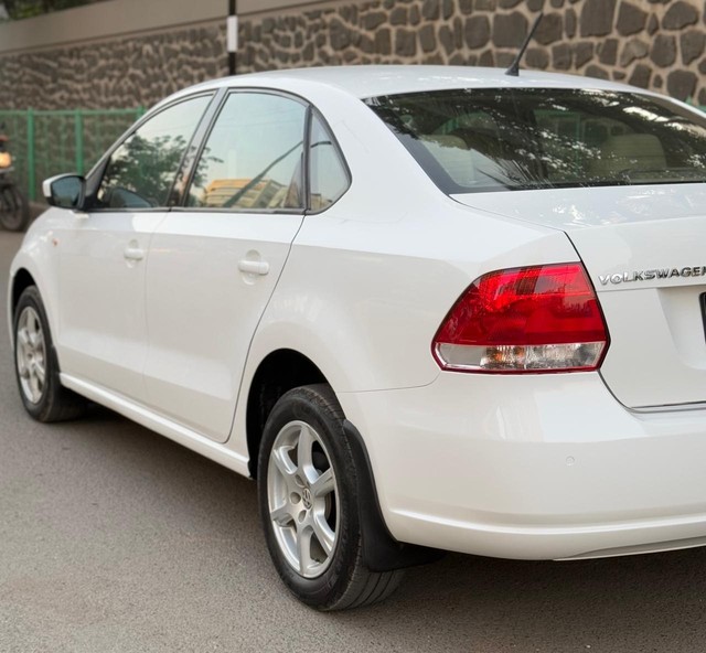 Second-hand 2013 Volkswagen Vento Diesel Highline for sale in Rajkot-2