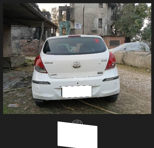 Second-hand 2013 Hyundai i20 Sportz 1.2 for sale in Mau-2