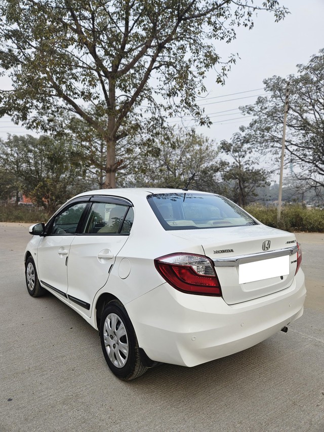 Honda Amaze S i-VTEC Second-hand 2017 Honda Amaze S i-VTEC for sale in Faridabad-10