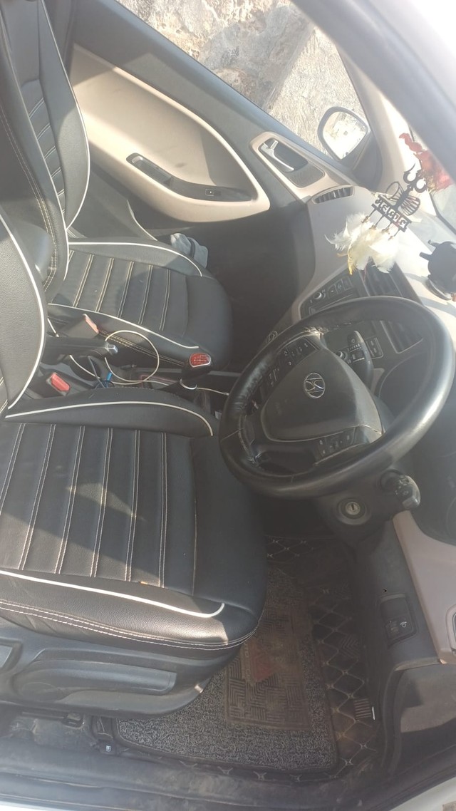 Second-hand 2018 Hyundai i20 1.4 Asta for sale in Jamnagar-2