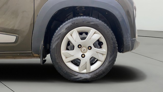 Second-hand 2020 Renault KWID 1.0 RXT AMT Opt for sale in Gulbarga-23