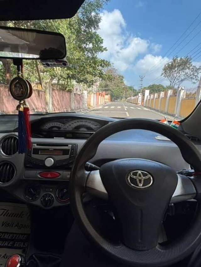 Toyota Etios Petrol TRD Sportivo Second-hand 2012 Toyota Etios Petrol TRD Sportivo for sale in Pondicherry-6