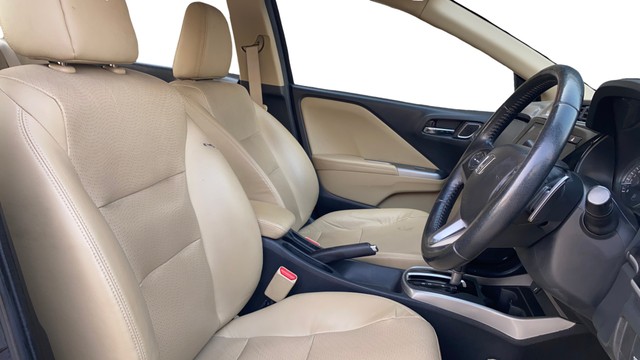 Second-hand 2018 Honda City i-VTEC CVT VX for sale in Jaipur-15