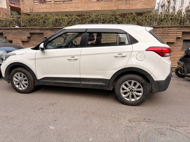 Second-hand 2018 Hyundai Creta 1.4 CRDi S for sale in New Delhi-3