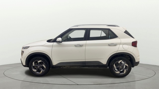 Second-hand 2021 Hyundai Venue SX Opt iMT for sale in Gulbarga-5