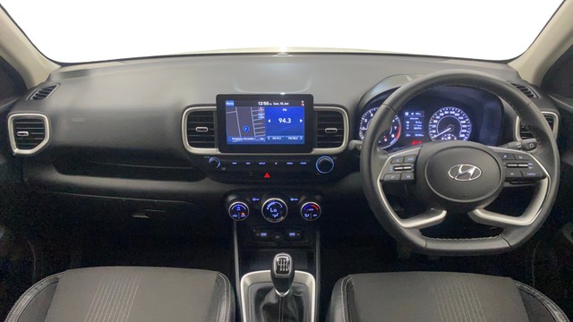 Second-hand 2021 Hyundai Venue SX Opt iMT for sale in Gulbarga-10