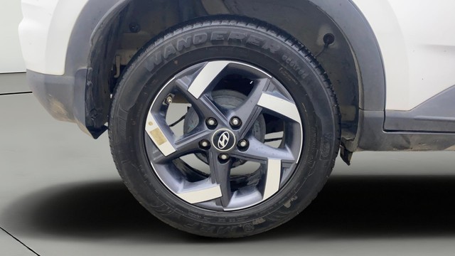 Second-hand 2021 Hyundai Venue SX Opt iMT for sale in Gulbarga-25