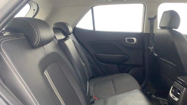 Second-hand 2021 Hyundai Venue SX Opt iMT for sale in Gulbarga-16