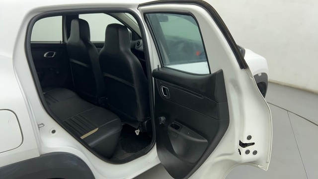 Second-hand 2019 Renault KWID 1.0 RXT Opt for sale in Ahmedabad-28