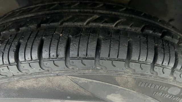 Second-hand 2019 Renault KWID 1.0 RXT Opt for sale in Ahmedabad-29