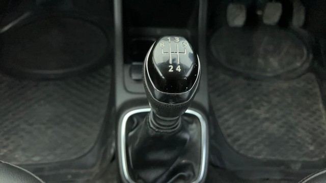 Second-hand 2019 Renault KWID 1.0 RXT Opt for sale in Ahmedabad-12