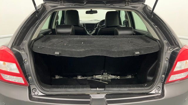 Second-hand 2018 Maruti Baleno 1.2 CVT Alpha for sale in Lucknow-9