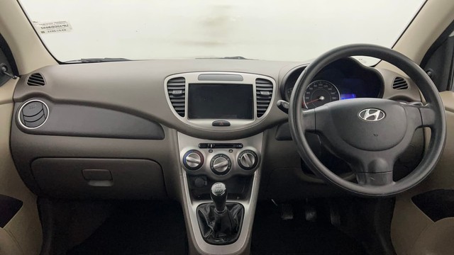 Second-hand 2015 Hyundai i10 Magna 1.1 for sale in Kanpur-11