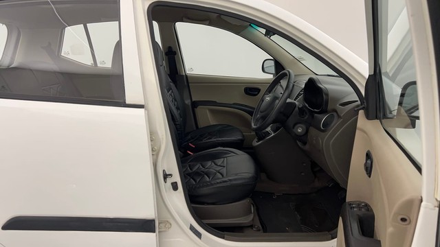 Second-hand 2015 Hyundai i10 Magna 1.1 for sale in Kanpur-15