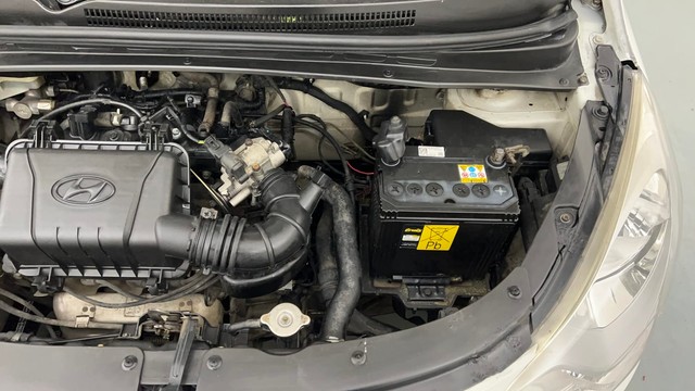 Second-hand 2015 Hyundai i10 Magna 1.1 for sale in Kanpur-28