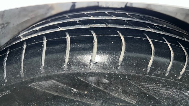 Second-hand 2015 Hyundai i10 Magna 1.1 for sale in Kanpur-33