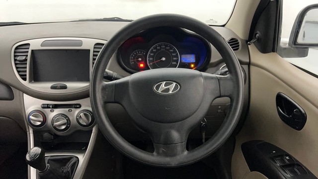 Second-hand 2015 Hyundai i10 Magna 1.1 for sale in Kanpur-39