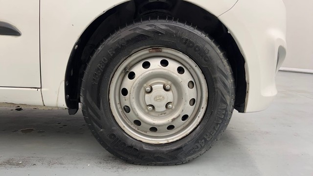 Second-hand 2015 Hyundai i10 Magna 1.1 for sale in Kanpur-17