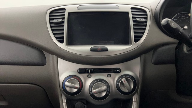 Second-hand 2015 Hyundai i10 Magna 1.1 for sale in Kanpur-24