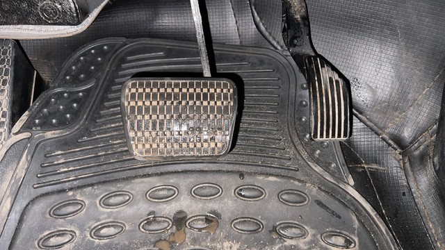 Second-hand 2024 Tata Altroz XZA DCT for sale in Mumbai-14