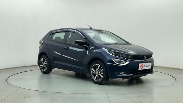 Second-hand 2024 Tata Altroz XZA DCT for sale in Mumbai-1