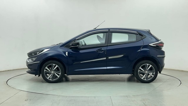 Second-hand 2024 Tata Altroz XZA DCT for sale in Mumbai-6