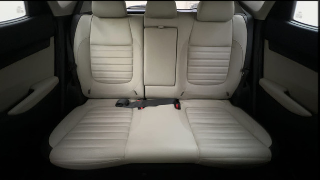 Second-hand 2019 Kia Seltos GTX Plus for sale in Bangalore-29