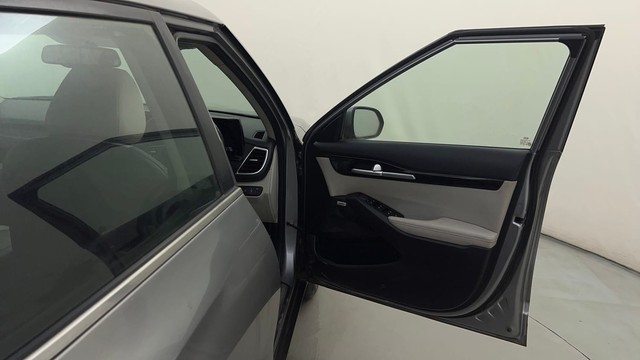 Second-hand 2019 Kia Seltos GTX Plus for sale in Bangalore-16