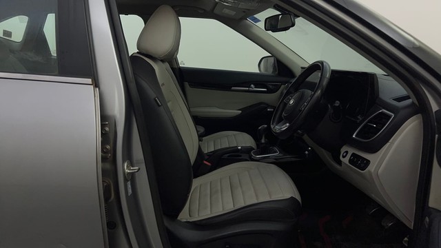 Second-hand 2019 Kia Seltos GTX Plus for sale in Bangalore-15
