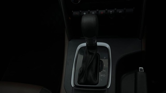 Second-hand 2022 Mahindra Scorpio N Z8L Diesel 4x4 AT for sale in Bangalore-12