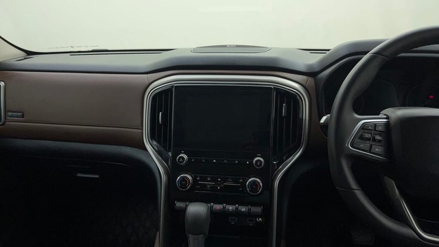 Second-hand 2022 Mahindra Scorpio N Z8L Diesel 4x4 AT for sale in Bangalore-23