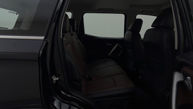 Second-hand 2022 Mahindra Scorpio N Z8L Diesel 4x4 AT for sale in Bangalore-36