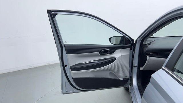 Second-hand 2024 Hyundai i20 Asta 1.2 for sale in Ghaziabad-26