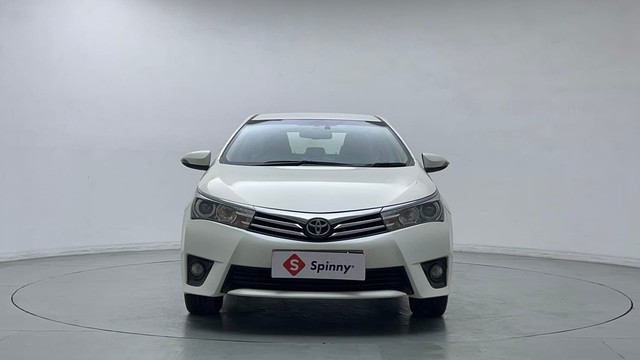 Second-hand 2016 Toyota Corolla Altis Petrol LE for sale in Ghaziabad-7