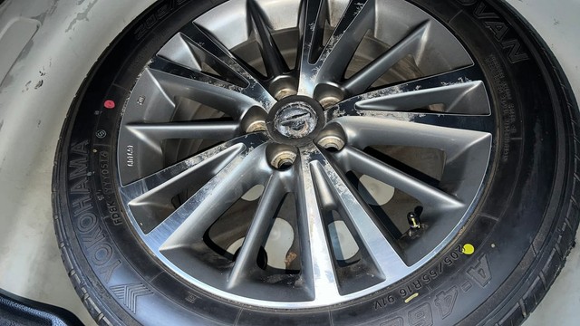 Second-hand 2016 Toyota Corolla Altis Petrol LE for sale in Ghaziabad-21