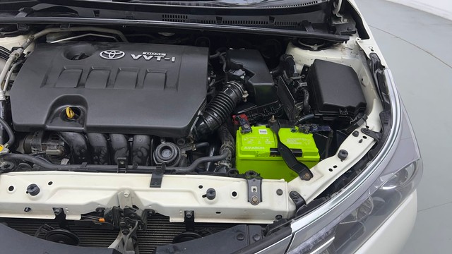 Second-hand 2016 Toyota Corolla Altis Petrol LE for sale in Ghaziabad-37