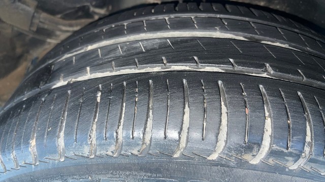 Second-hand 2016 Toyota Corolla Altis Petrol LE for sale in Ghaziabad-29