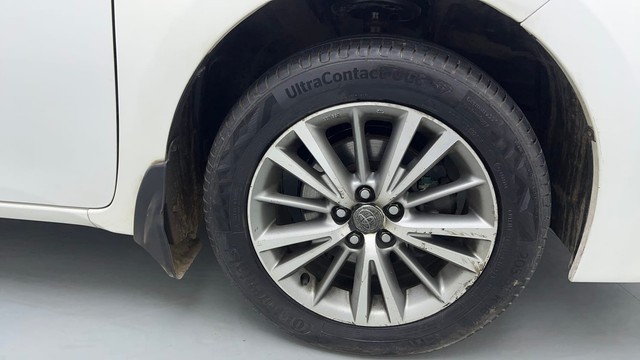 Second-hand 2016 Toyota Corolla Altis Petrol LE for sale in Ghaziabad-17