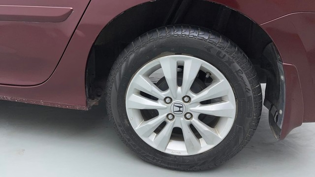 Second-hand 2012 Honda City V MT for sale in Coimbatore-19