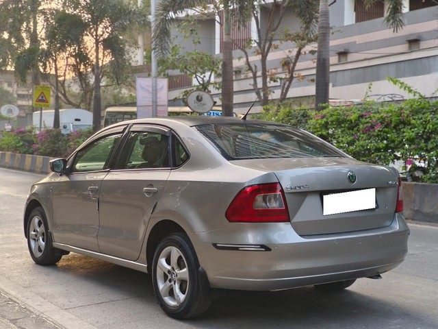 Second-hand 2012 Skoda Rapid 1.6 MPI Elegance for sale in Mumbai-8