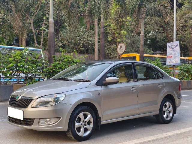 Second-hand 2012 Skoda Rapid 1.6 MPI Elegance for sale in Mumbai-7